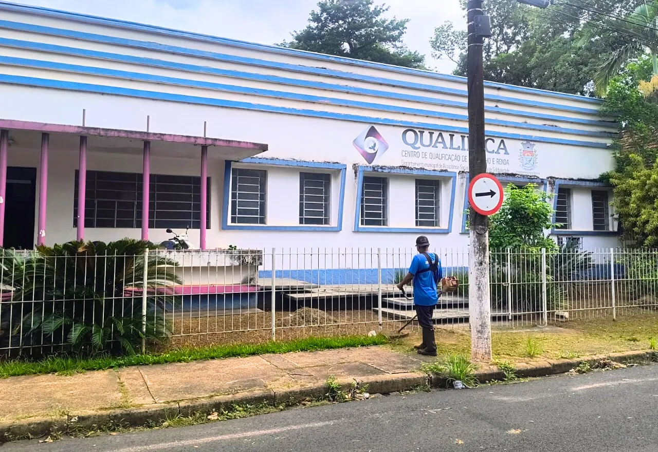 Prefeitura revitaliza área externa do Espaço Qualifica e reforça apoio à geração de renda