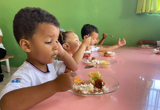 Educação: Merenda escolar ganha mais itens
