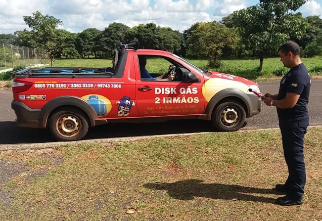 Prefeitura realiza aferição de som nos veículos de propaganda volante