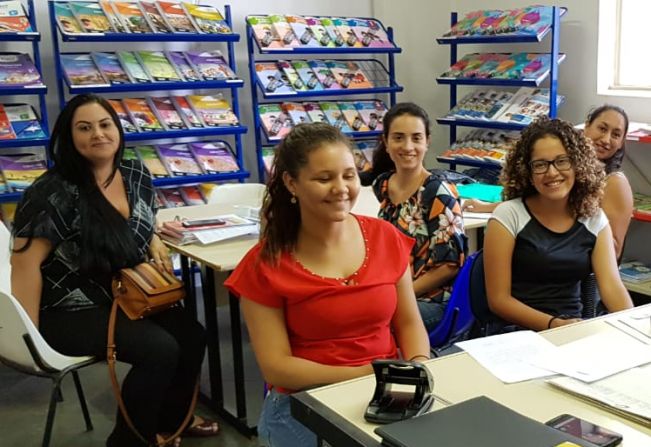 Alunos de Pedagogia e Matemática da Univesp fazem estágio na Educação de Paraguaçu